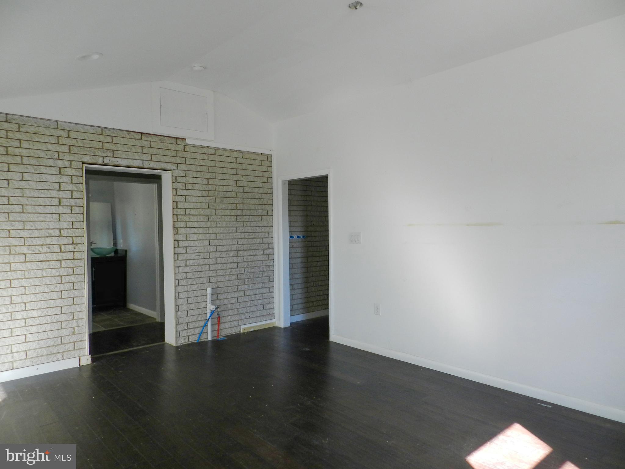 1055 Pine Tree Drive Slatington, PA 18080 - Photo 27 of 39