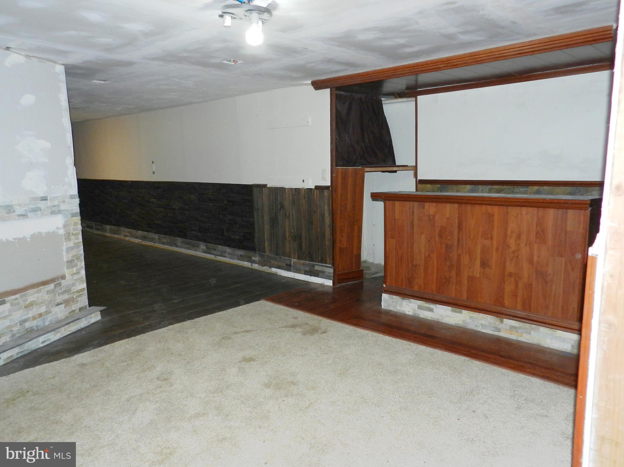 1055 Pine Tree Drive Slatington, PA 18080 - Photo 37 of 39