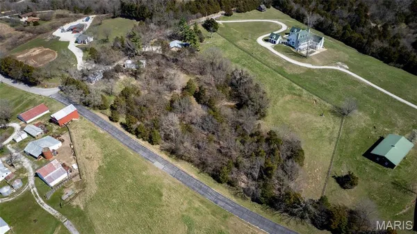$400,000 | 2104 Grand Army Road, Labadie, MO 63055
