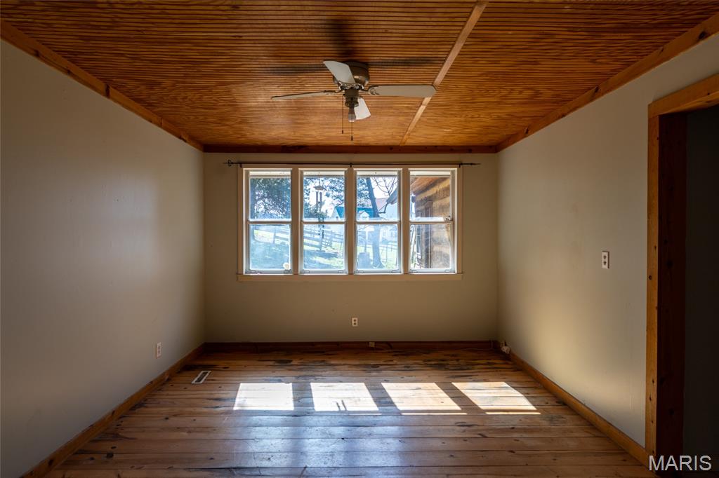 2104 Grand Army Road Labadie, MO 63055 - Photo 19 of 70