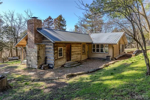 $400,000 | 2104 Grand Army Road, Labadie, MO 63055