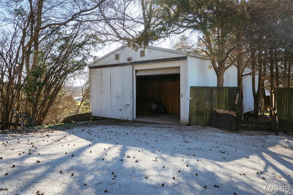 2104 Grand Army Road Labadie, MO 63055 - Photo 44 of 70