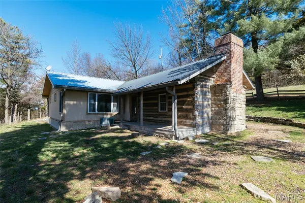 $400,000 | 2104 Grand Army Road, Labadie, MO 63055