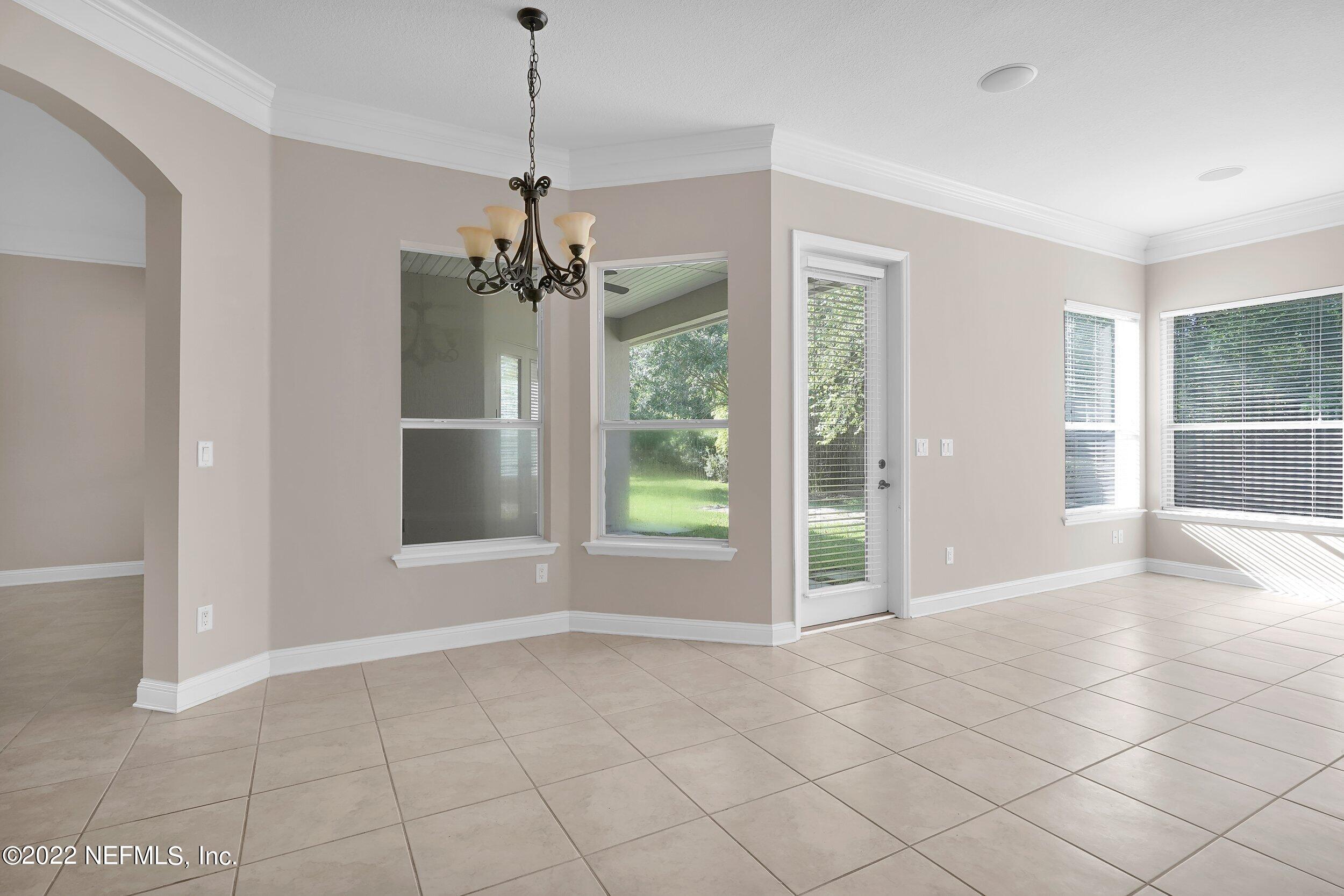 805 Reston Court Jacksonville, FL 32259 - Photo 15 of 44 Living room
