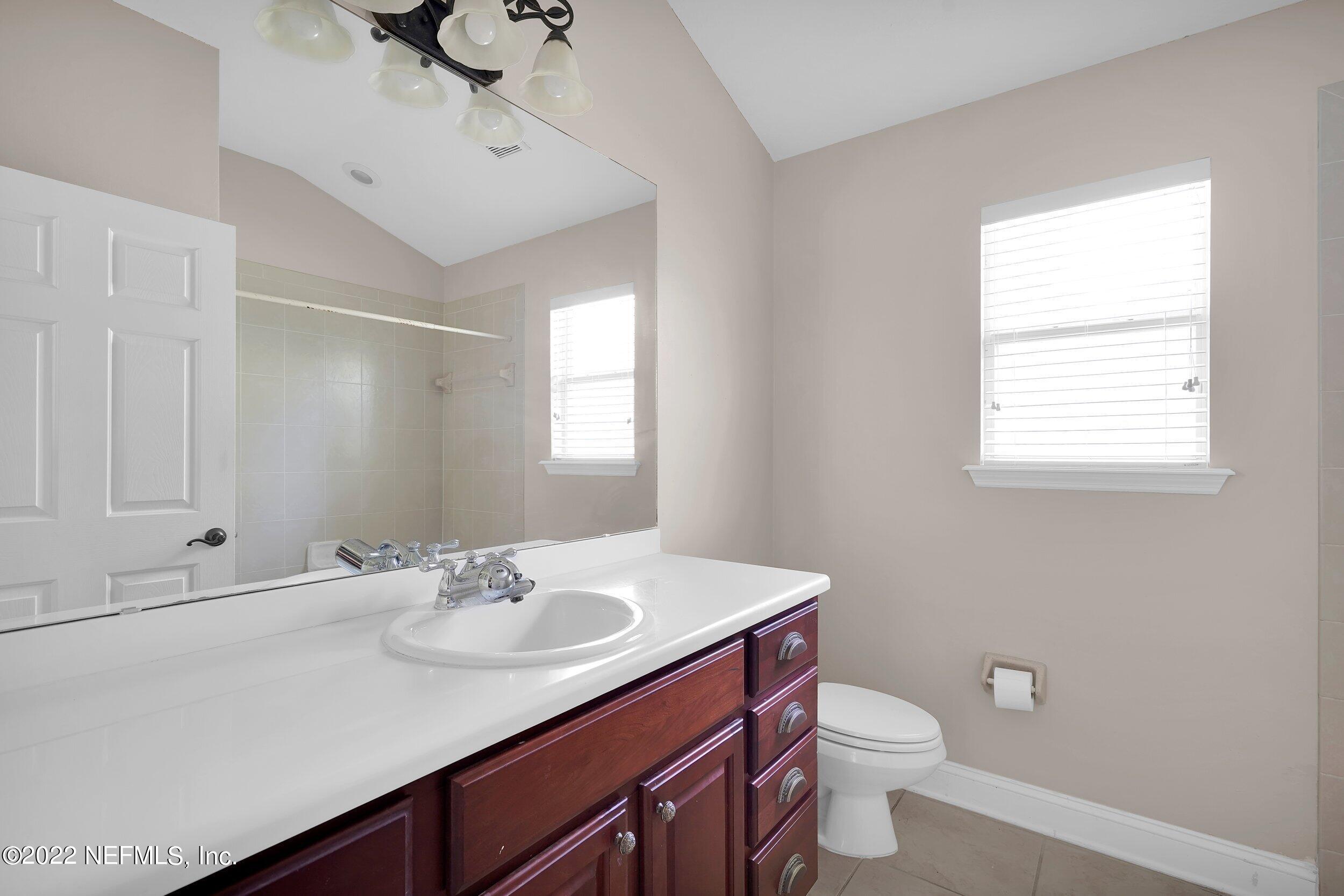 805 Reston Court Jacksonville, FL 32259 - Photo 34 of 44 Main bath