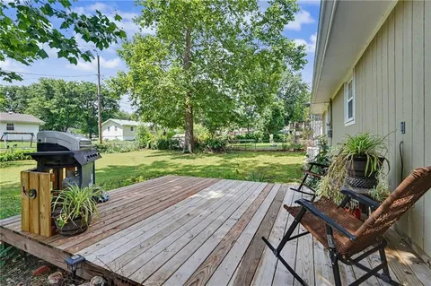 $256,500 | 218 Cedarlane Drive, Wellsville, KS 66092