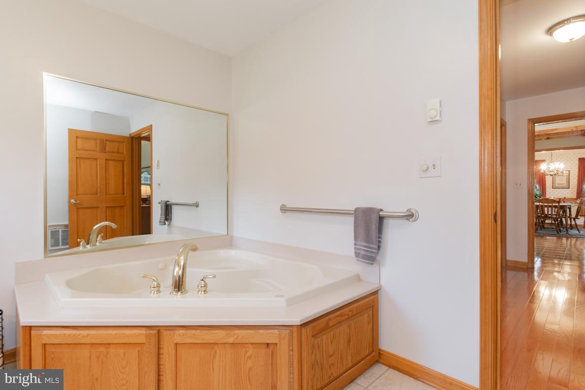 613 Hanover Pike Hampstead, MD 21074 - Photo 31 of 55