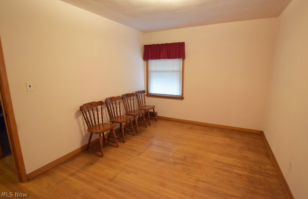 4127 Lowden Road Cleveland, OH 44121 - Photo 10 of 17