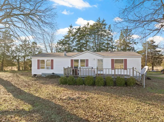 a view of an ocean beach