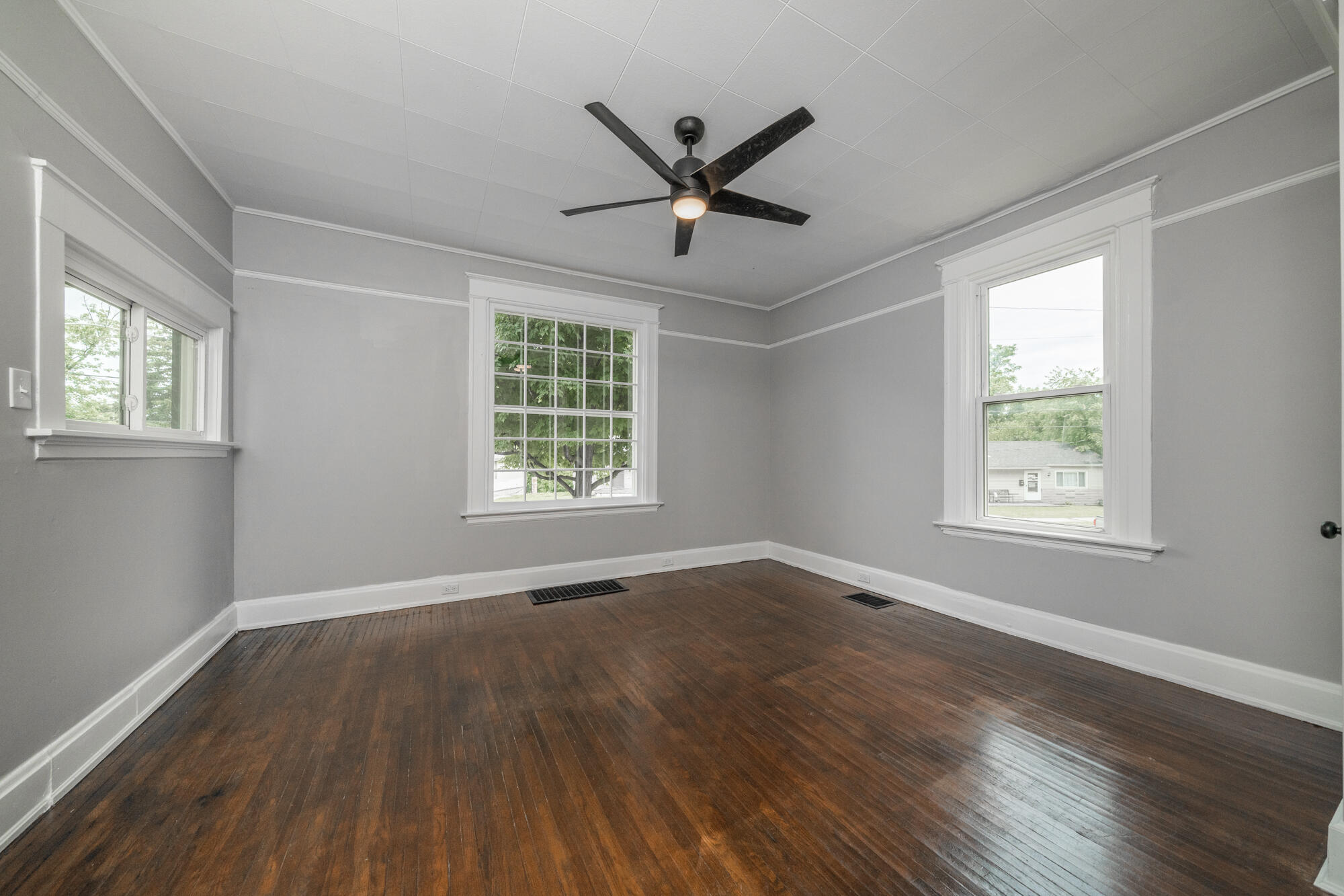1220 Central Row Road Elsmere, KY 41018 - Photo 7 of 27 Gallery Image 7