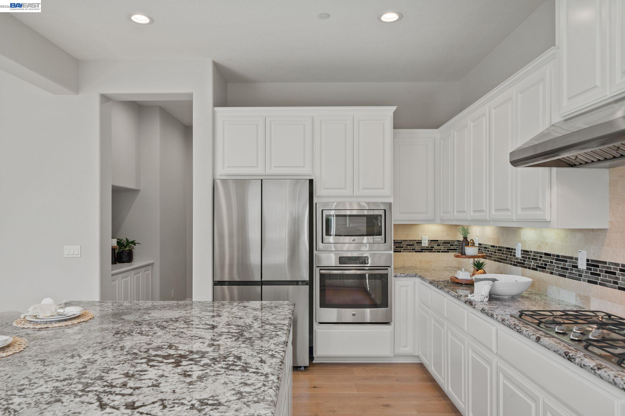 33454 Bronco Loop Fremont, CA 94555 - Photo 15 of 66