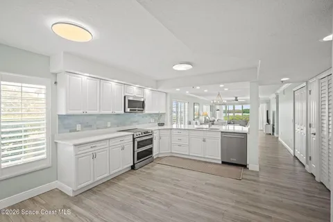 $579,000 | 660 South Brevard Avenue, Unit 1511, Cocoa Beach, FL 32931