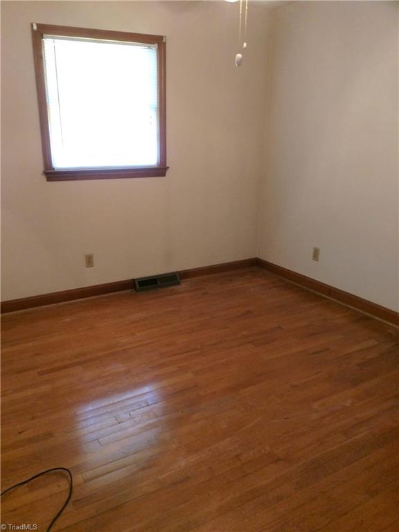 750 Hallmark Drive Rural Hall, NC 27045 - Photo 4 of 9
