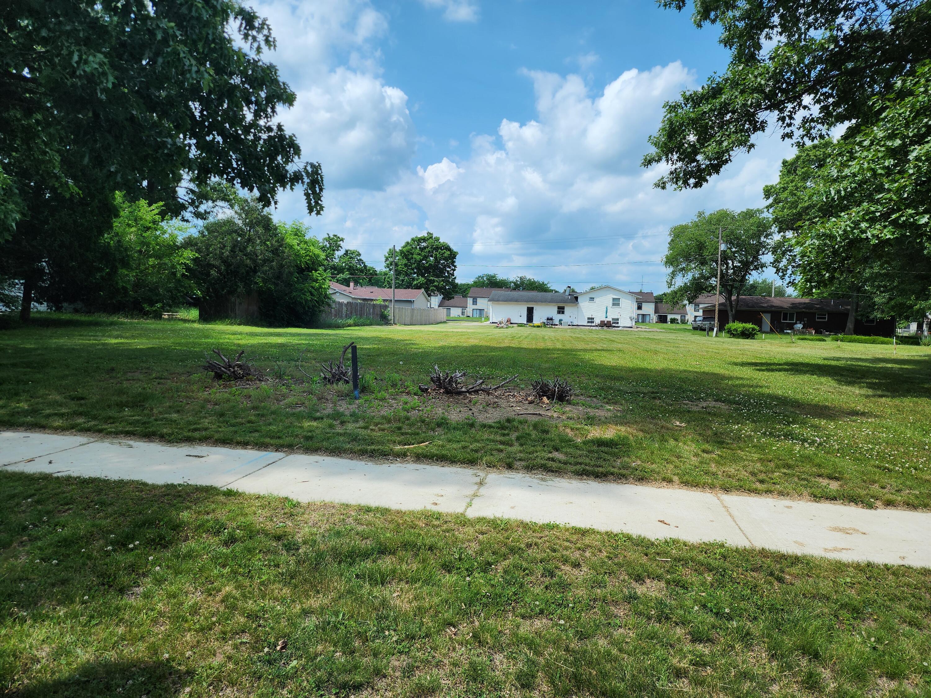 Three Clausen Avenue Three Rivers, MI 49093 - Photo 2 of 3 Clausen pic 3