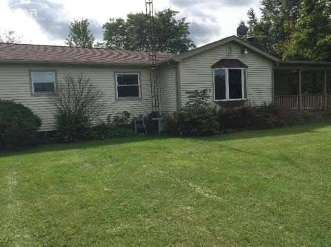 4460 West Frances Road Clio, MI 48420 - Photo 9 of 33 20448794-8.JPG