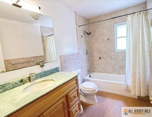 13 Greenwich Road Edison, NJ 08820 - Photo 18 of 23