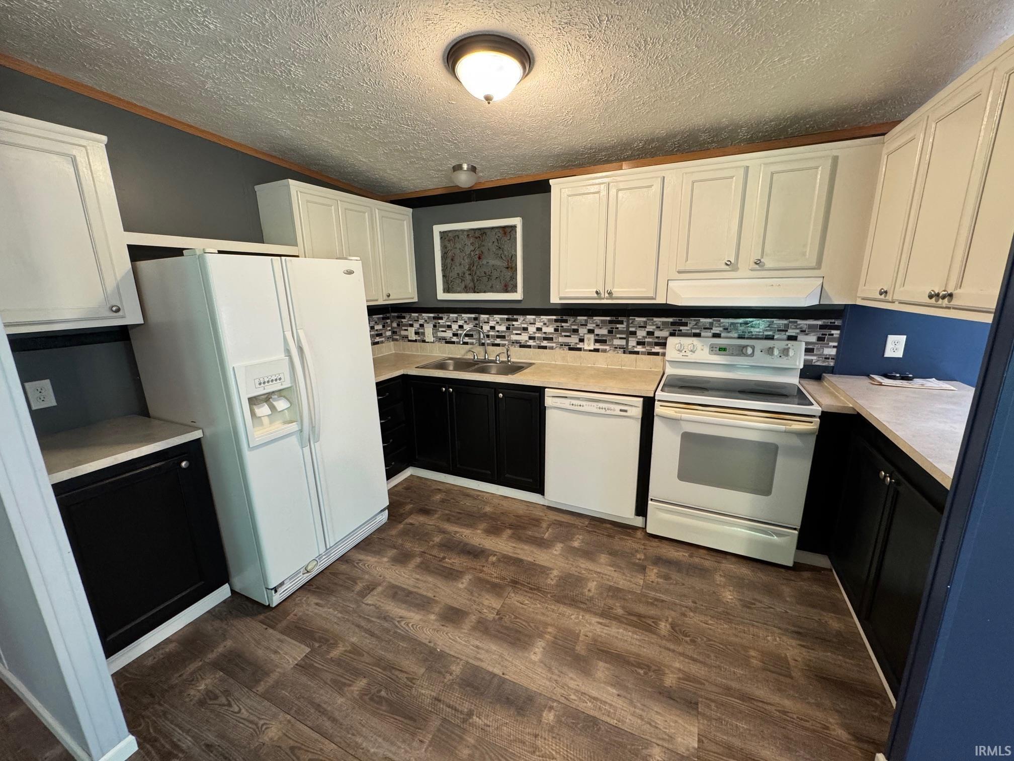 4757 East 150 South Rochester, IN 46975 - Photo 4 of 13