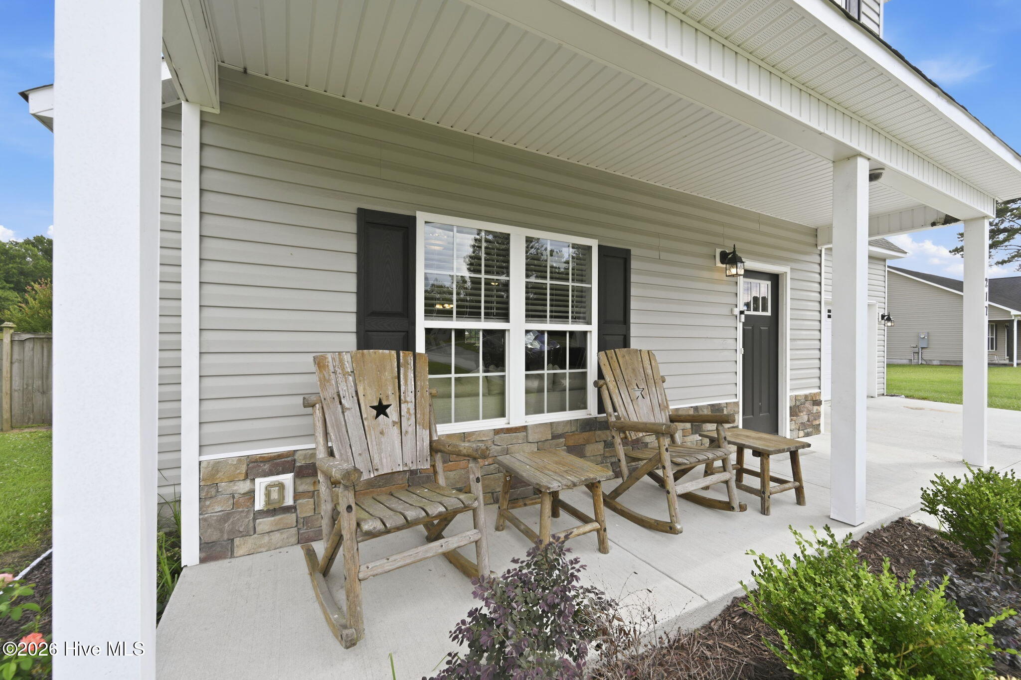217 Luther Banks Road Richlands, NC 28574 - Photo 5 of 53