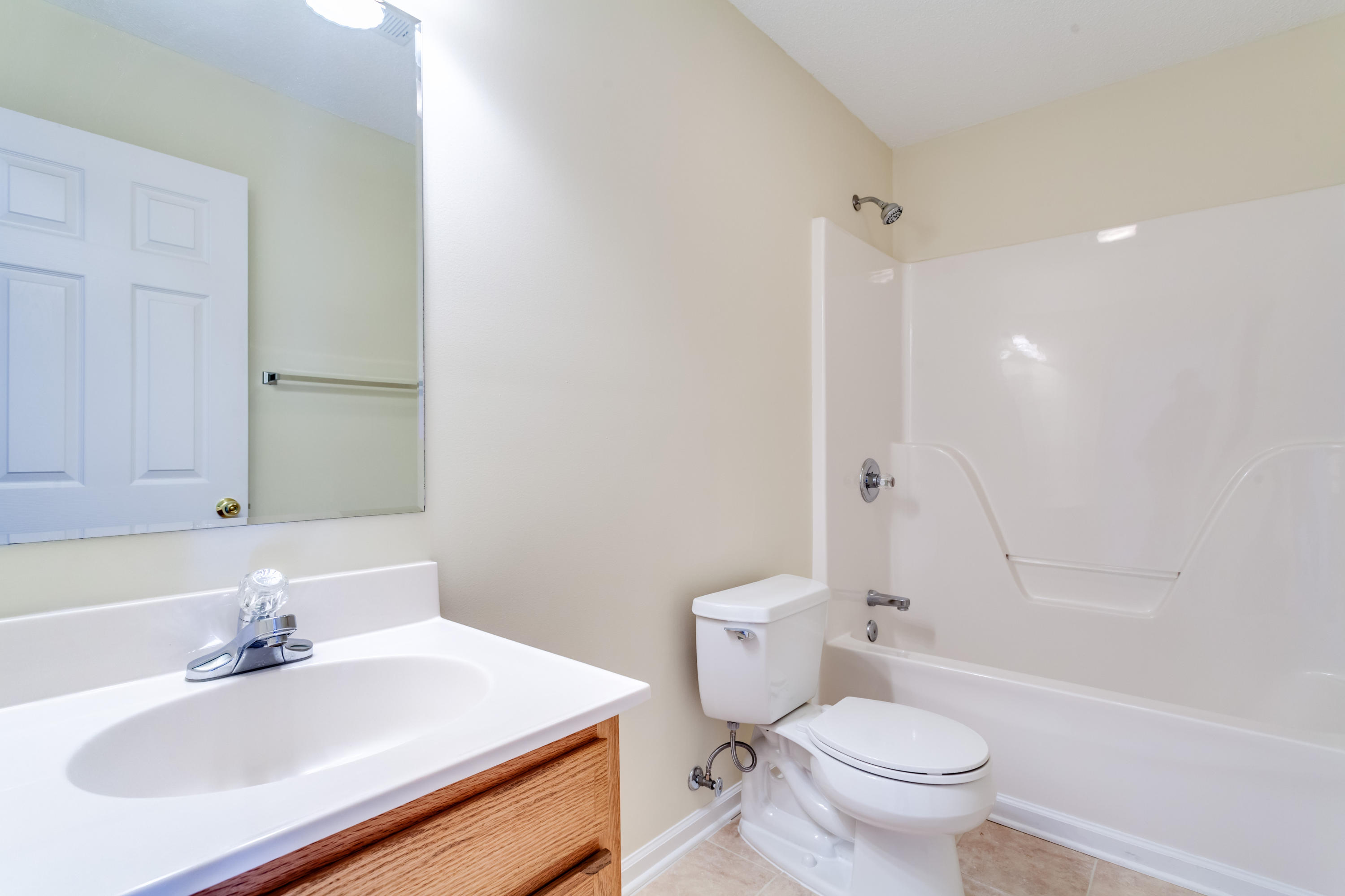 7525 Gary White Road Corryton, TN 37721 - Photo 21 of 28 Bathroom 2