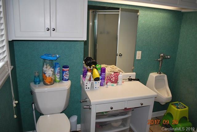 28 Apache Path Marion, NC 28752 - Photo 15 of 33 Gallery Image 15