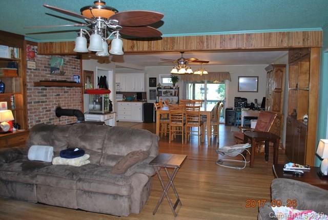 28 Apache Path Marion, NC 28752 - Photo 6 of 33 Gallery Image 6