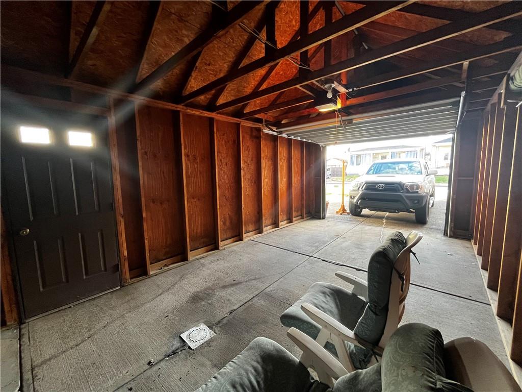 406 Walnut Street Vandergrift, PA 15690 - Photo 27 of 32