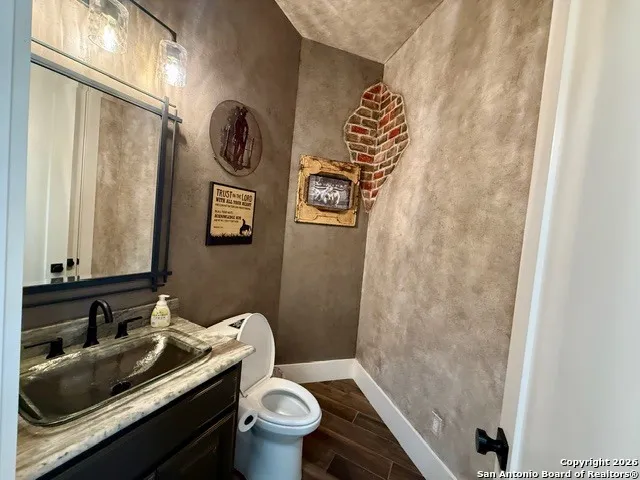 $4,750,000 | 2021 Farm To Market Road 3240, Bandera, TX 78003