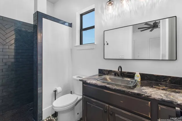 $4,750,000 | 2021 Farm To Market Road 3240, Bandera, TX 78003