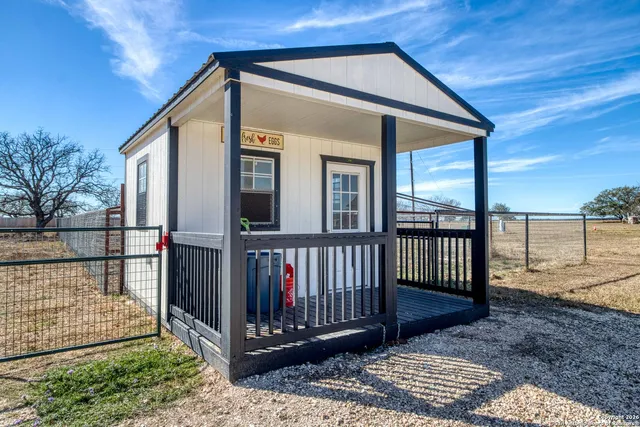 $4,750,000 | 2021 Farm To Market Road 3240, Bandera, TX 78003