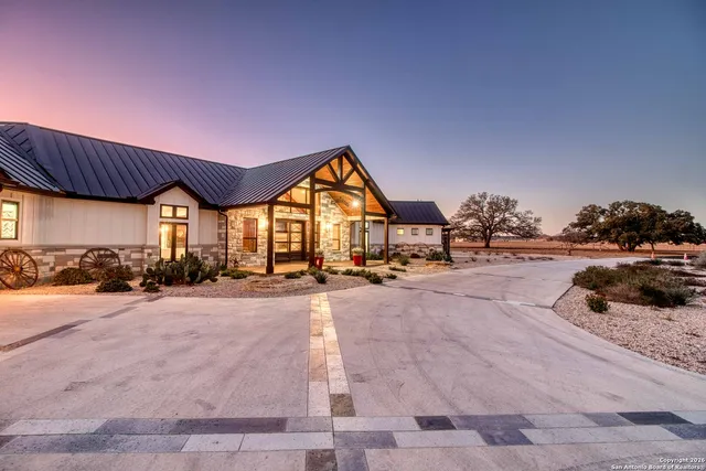 $4,750,000 | 2021 Farm To Market Road 3240, Bandera, TX 78003