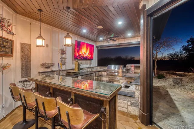 $4,750,000 | 2021 Farm To Market Road 3240, Bandera, TX 78003