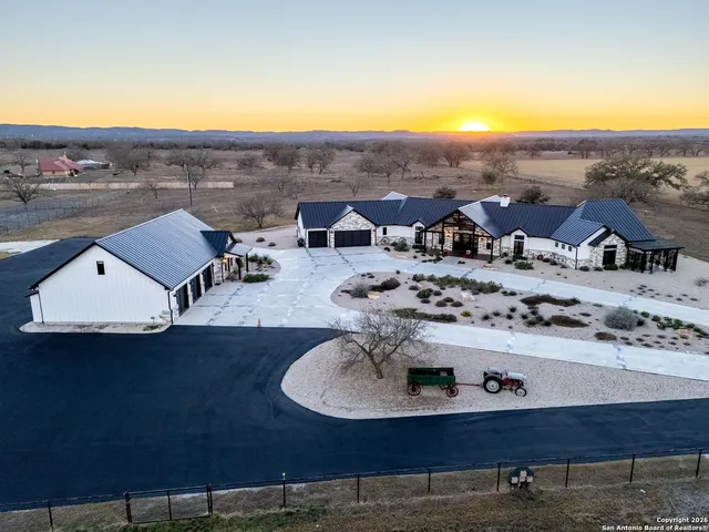 $4,750,000 | 2021 Farm To Market Road 3240, Bandera, TX 78003