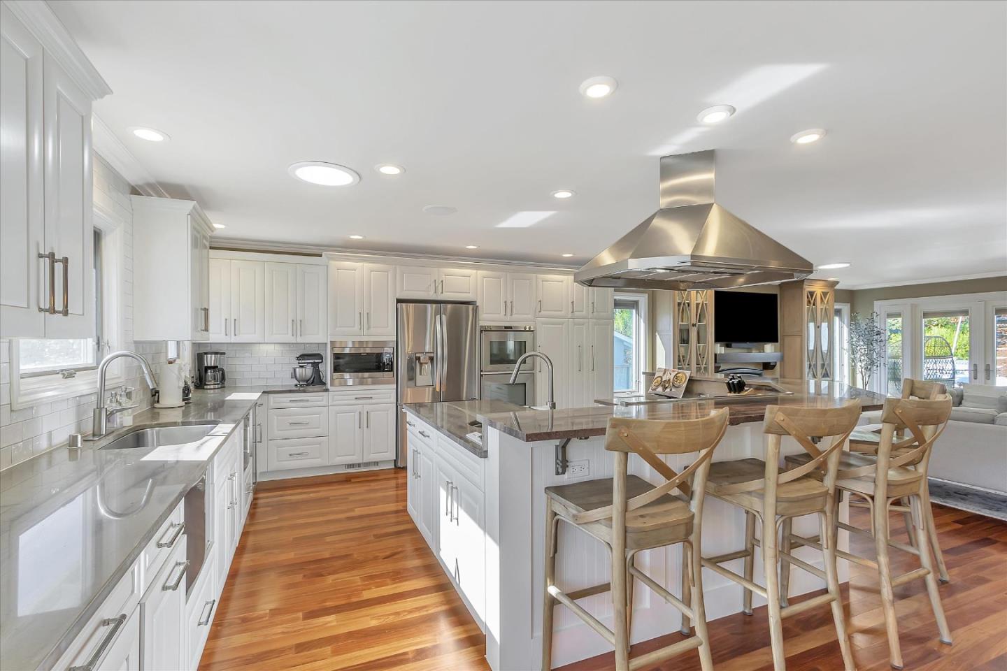 1261 Oddstad Boulevard Pacifica, CA 94044 - Photo 7 of 62