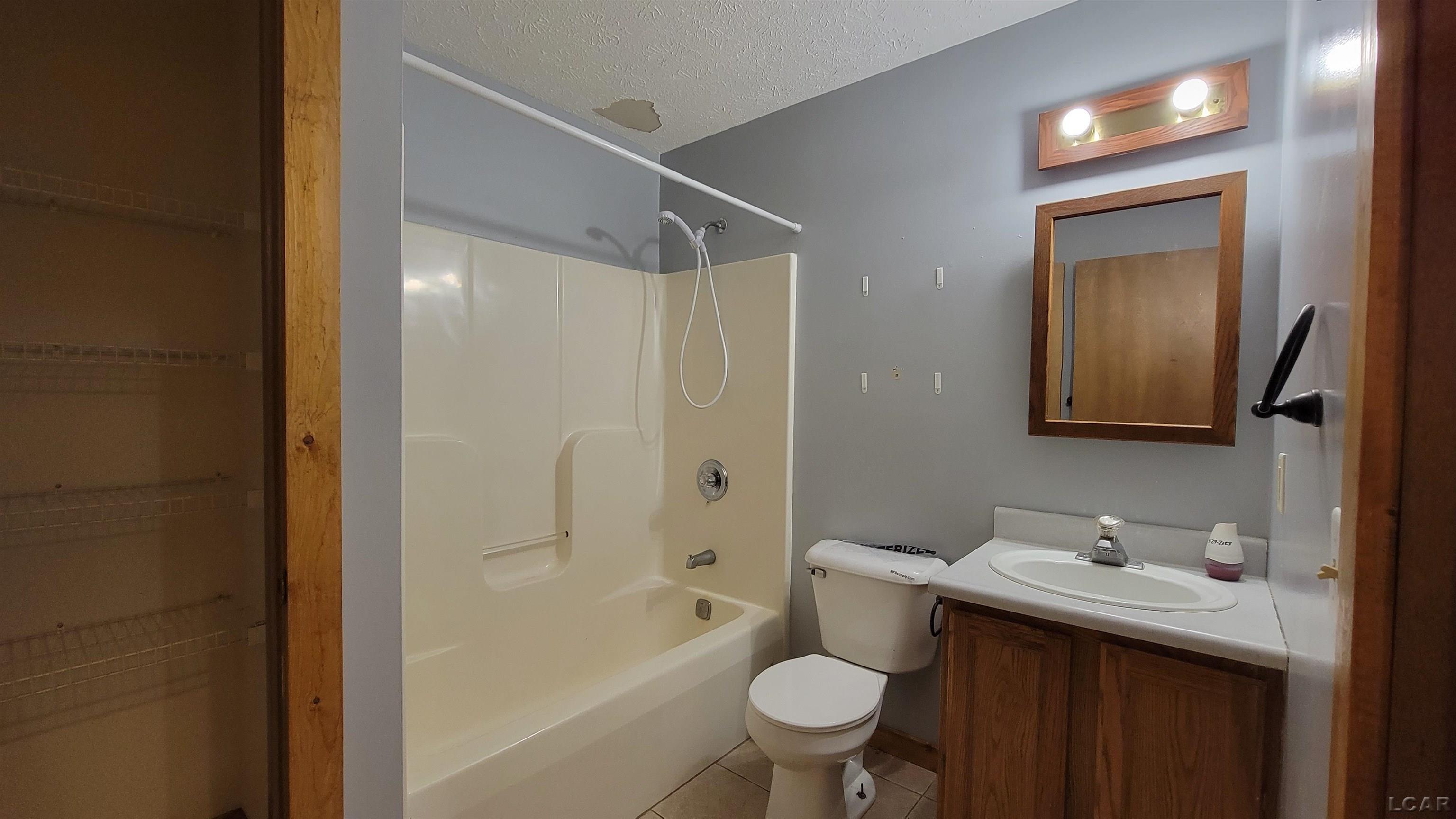 8580 Reading Road East Pittsford, MI 49271 - Photo 9 of 17