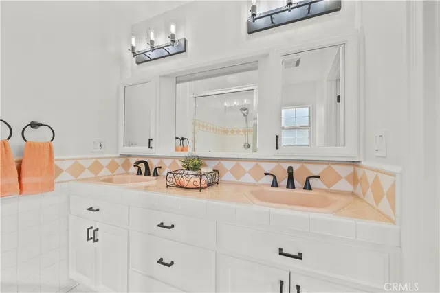 $1,739,000 | 10132 Wish Avenue, Northridge, CA 91325