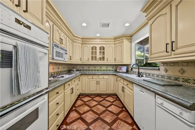 $1,739,000 | 10132 Wish Avenue, Northridge, CA 91325