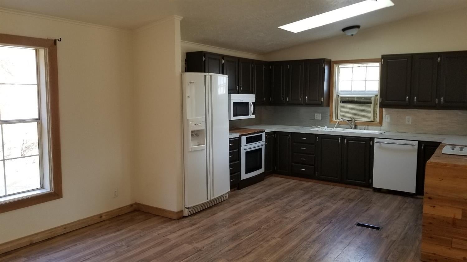 7186 North Applegate Road Grants Pass, OR 97527 - Photo 15 of 35 Additional Photo