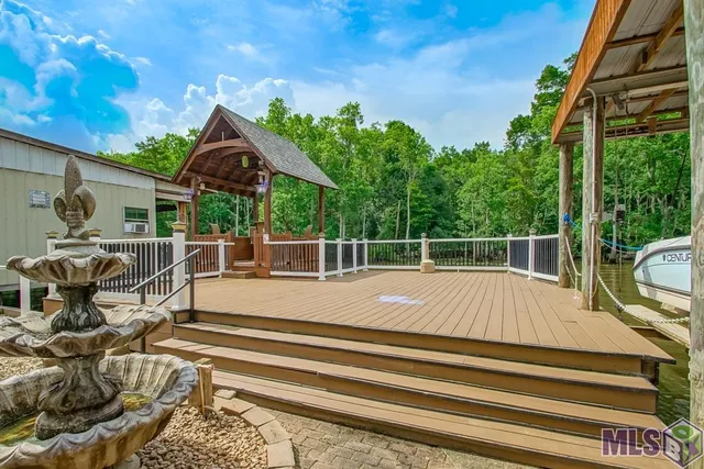 $567,000 | 23022 Chene Blanc Lane, Maurepas, LA 70449