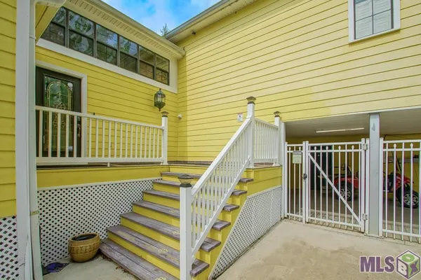 $550,000 | 23022 Chene Blanc Lane, Maurepas, LA 70449