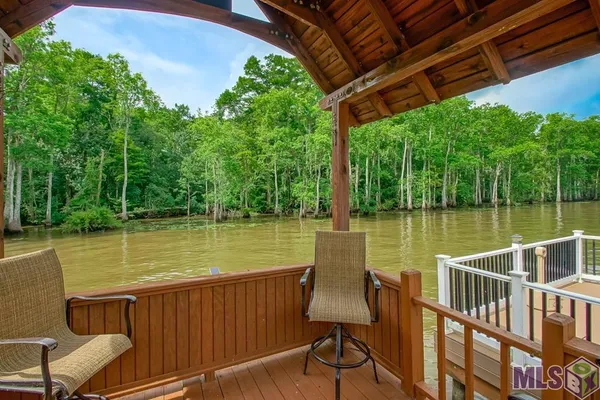 $550,000 | 23022 Chene Blanc Lane, Maurepas, LA 70449