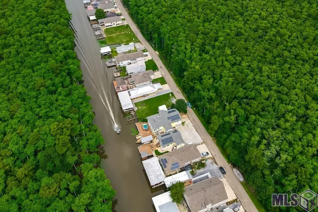 $567,000 | 23022 Chene Blanc Lane, Maurepas, LA 70449