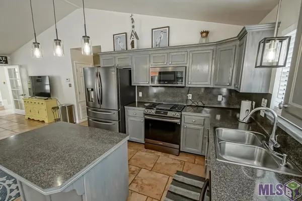 $550,000 | 23022 Chene Blanc Lane, Maurepas, LA 70449