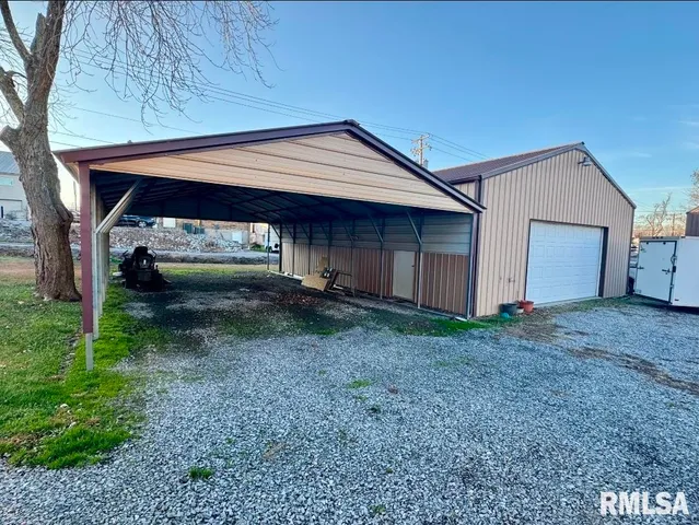 $169,000 | 216 South Hubbard Avenue, Goreville, IL 62939