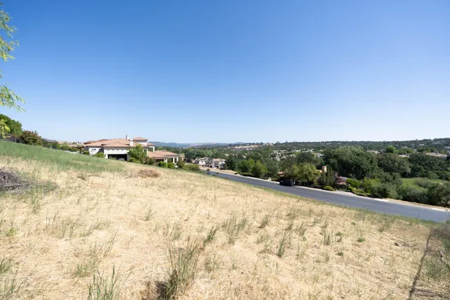 a view of a lake view
