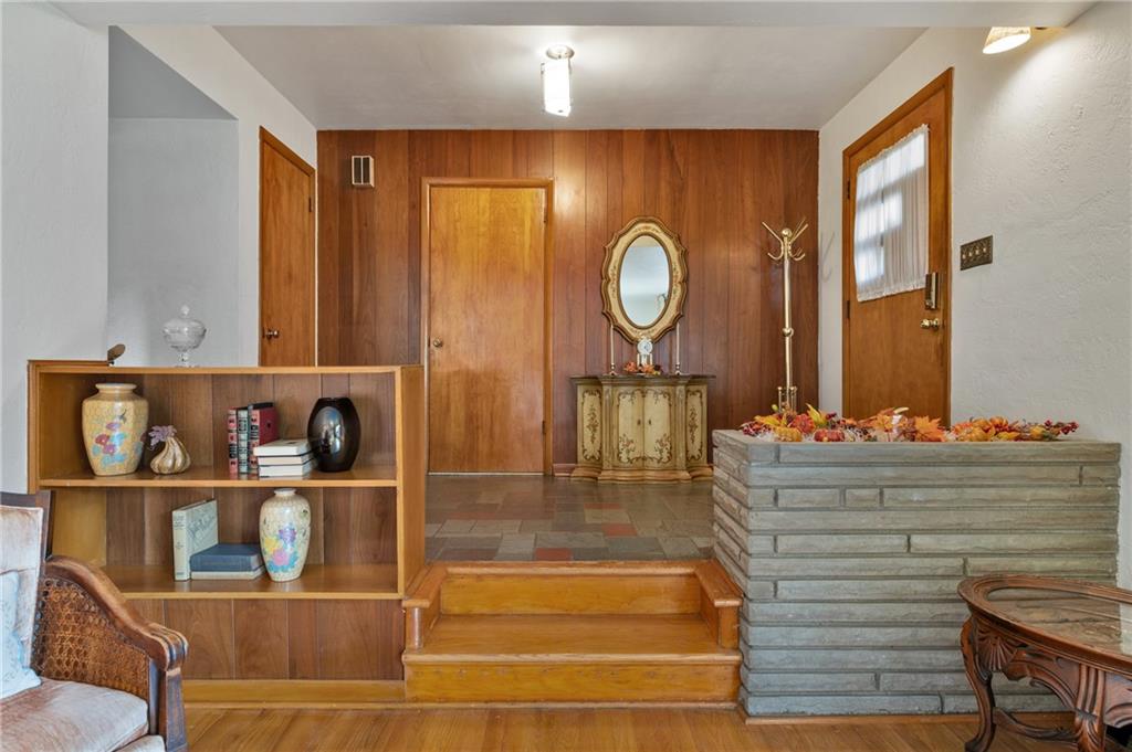 3648 Watchill Road Homestead, PA 15120 - Photo 5 of 31 Gallery Image 5