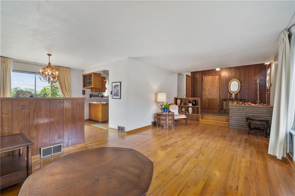 3648 Watchill Road Homestead, PA 15120 - Photo 7 of 31 Gallery Image 7