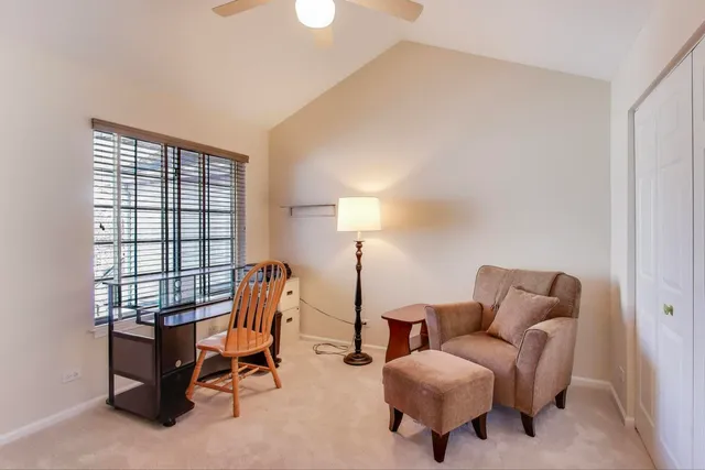 $404,000 | 1576 North St Marks Place, Palatine, IL 60067