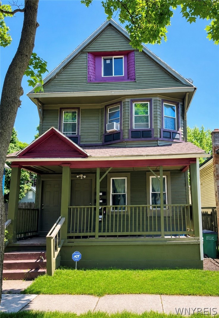 163 16th Street Buffalo, NY 14213 - Photo 1 of 27