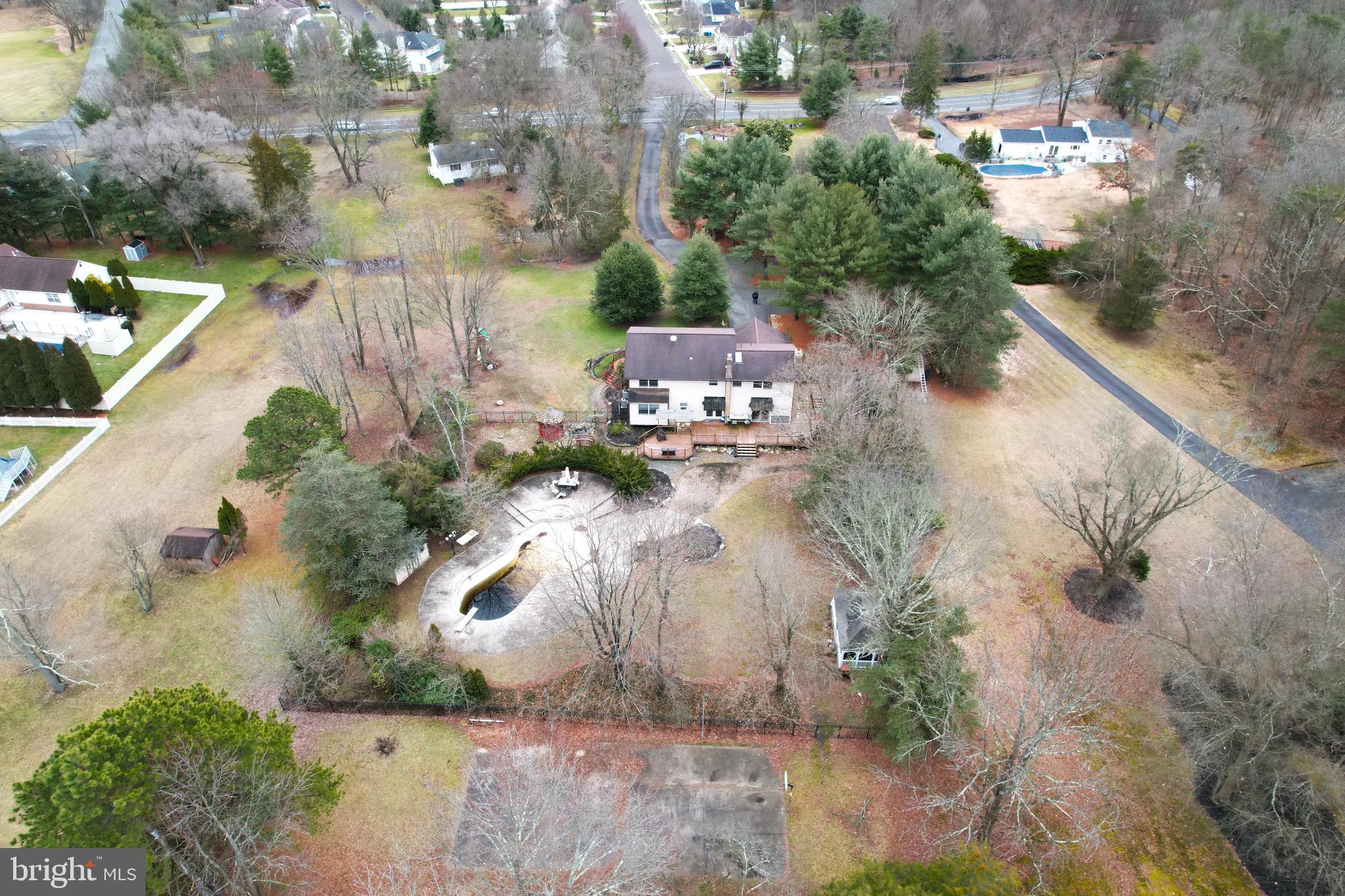 607 Union Mill Road Mount Laurel, NJ 08054 - Photo 3 of 57