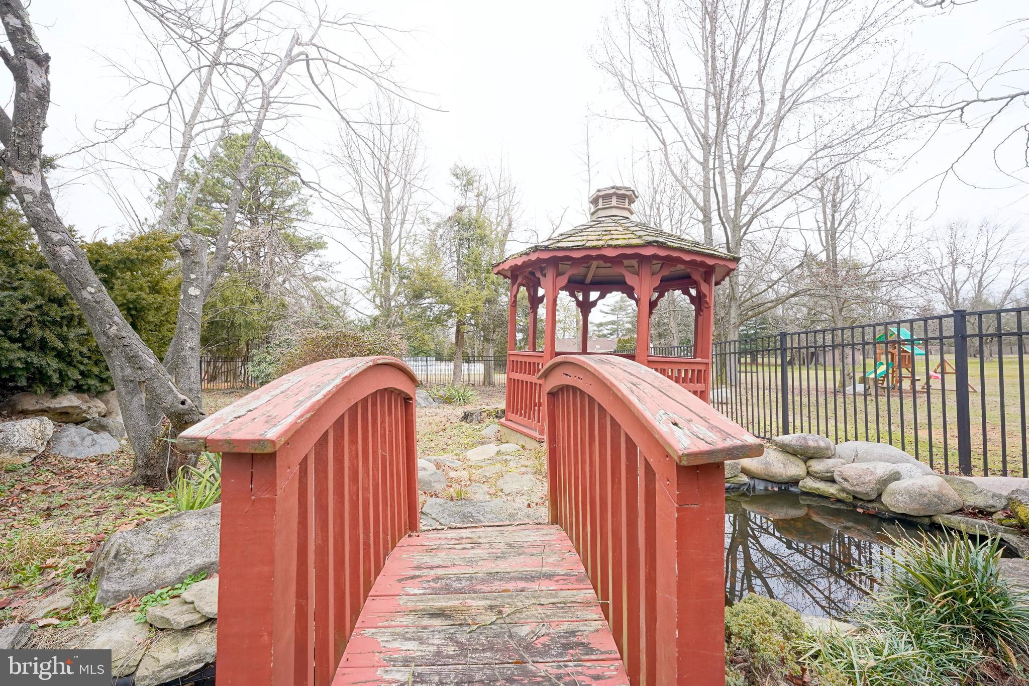 607 Union Mill Road Mount Laurel, NJ 08054 - Photo 4 of 57
